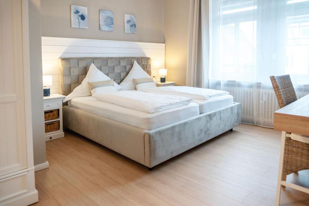 Zum Landsberger Hof Hotel Arnsberg Quarto foto