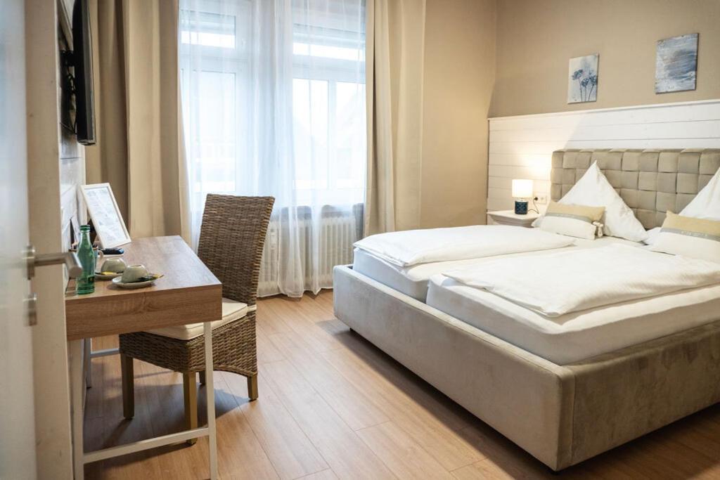 Zum Landsberger Hof Hotel Arnsberg Quarto foto